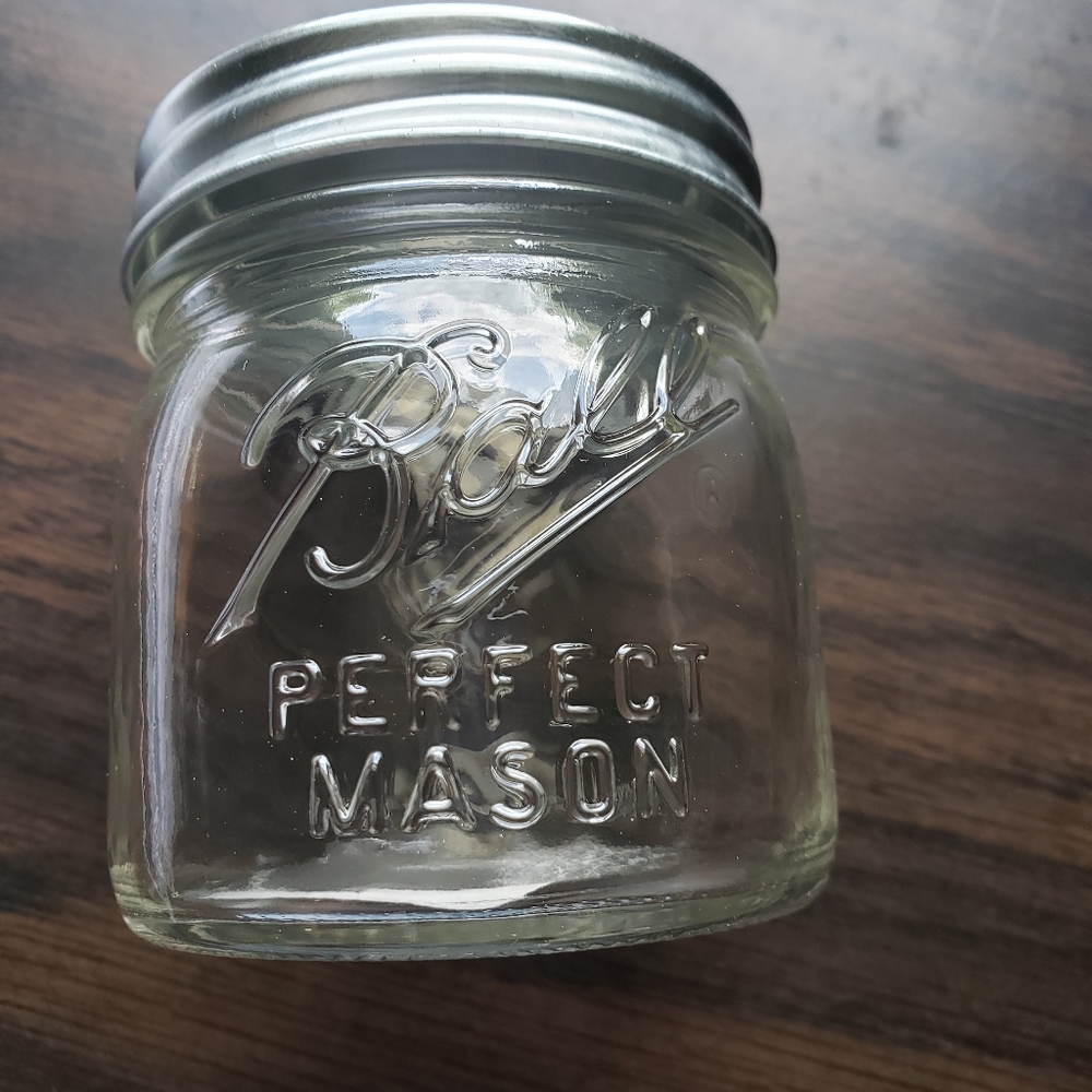 Vintage ball mason jar 8 oz